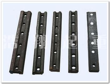 魚(yú)尾板及夾板